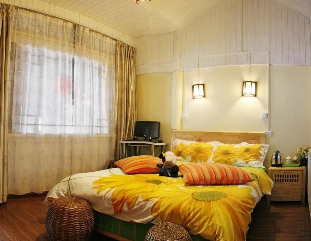 Tree'S Tale Hotel - Lijiang Lijiang  Dış mekan fotoğraf
