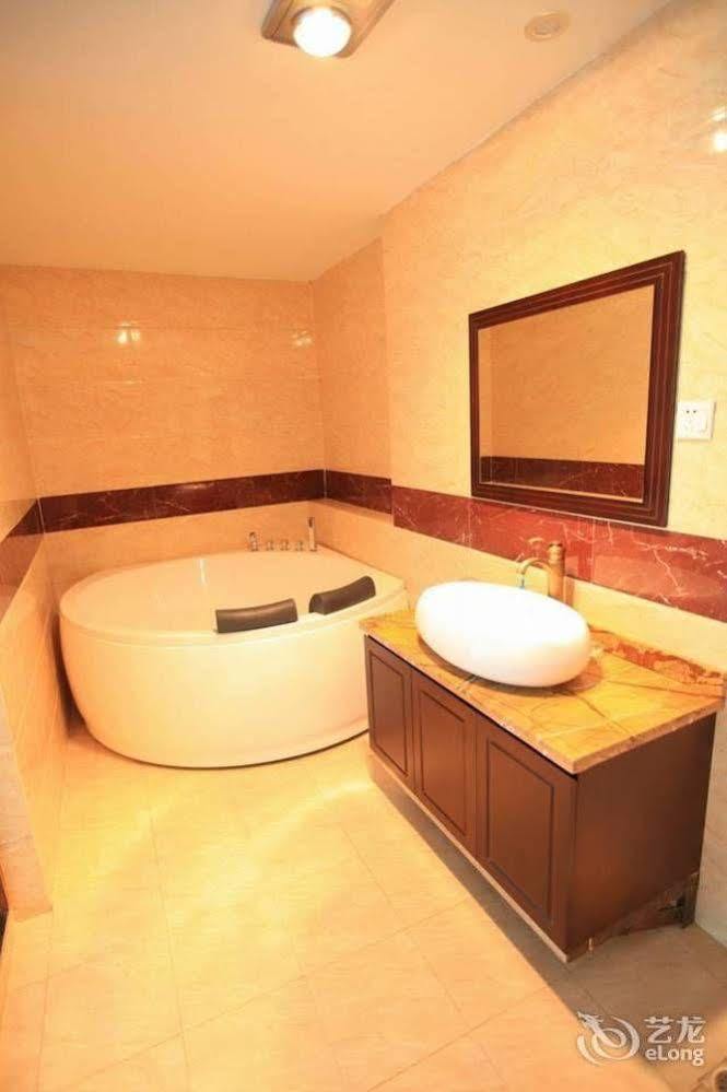 Tree'S Tale Hotel - Lijiang Lijiang  Dış mekan fotoğraf